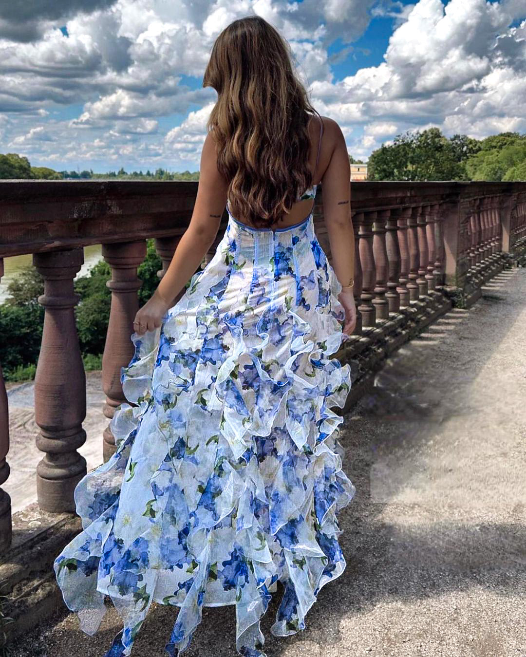 Miréva™ Vestido midi floral con volantes