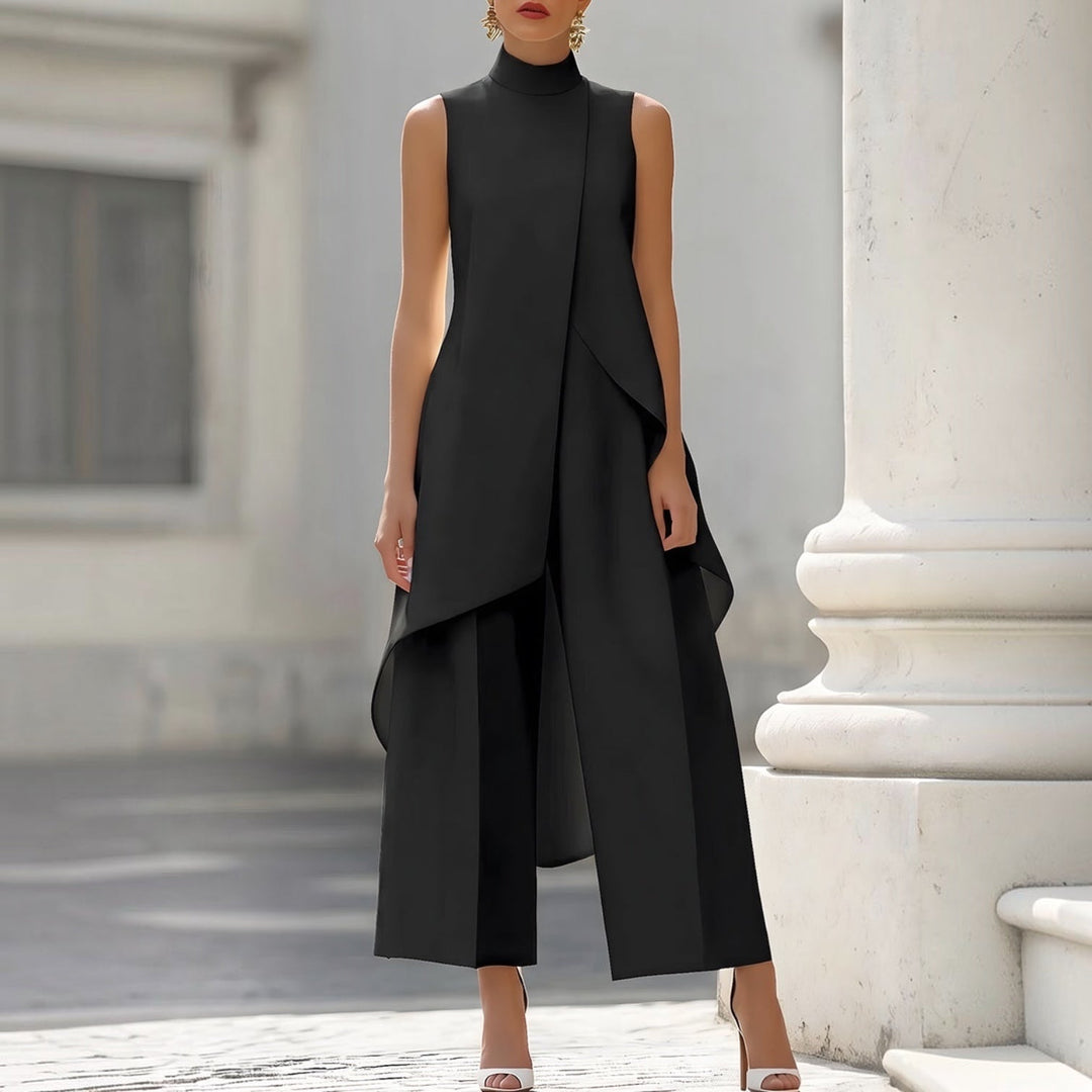 Valentina™ Mono elegante con cuerpo de cuello alto drapeado