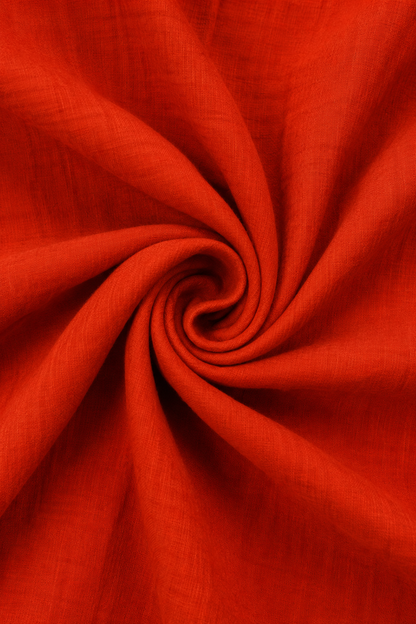 Vestido largo minimalista con tirantes