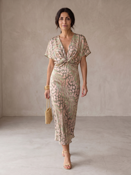 Serenae™ Elegante vestido de tela ligera y fluida